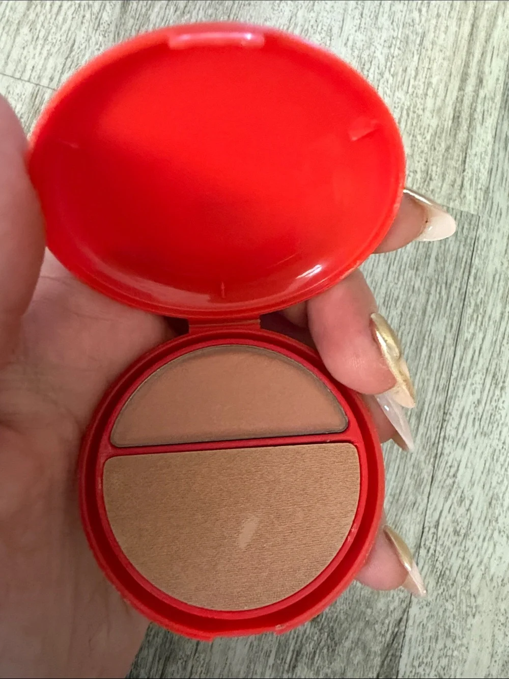 Fara Homidi Dual Powder Bronzer & Contour Compact - Red Case, Warm Brown Shades